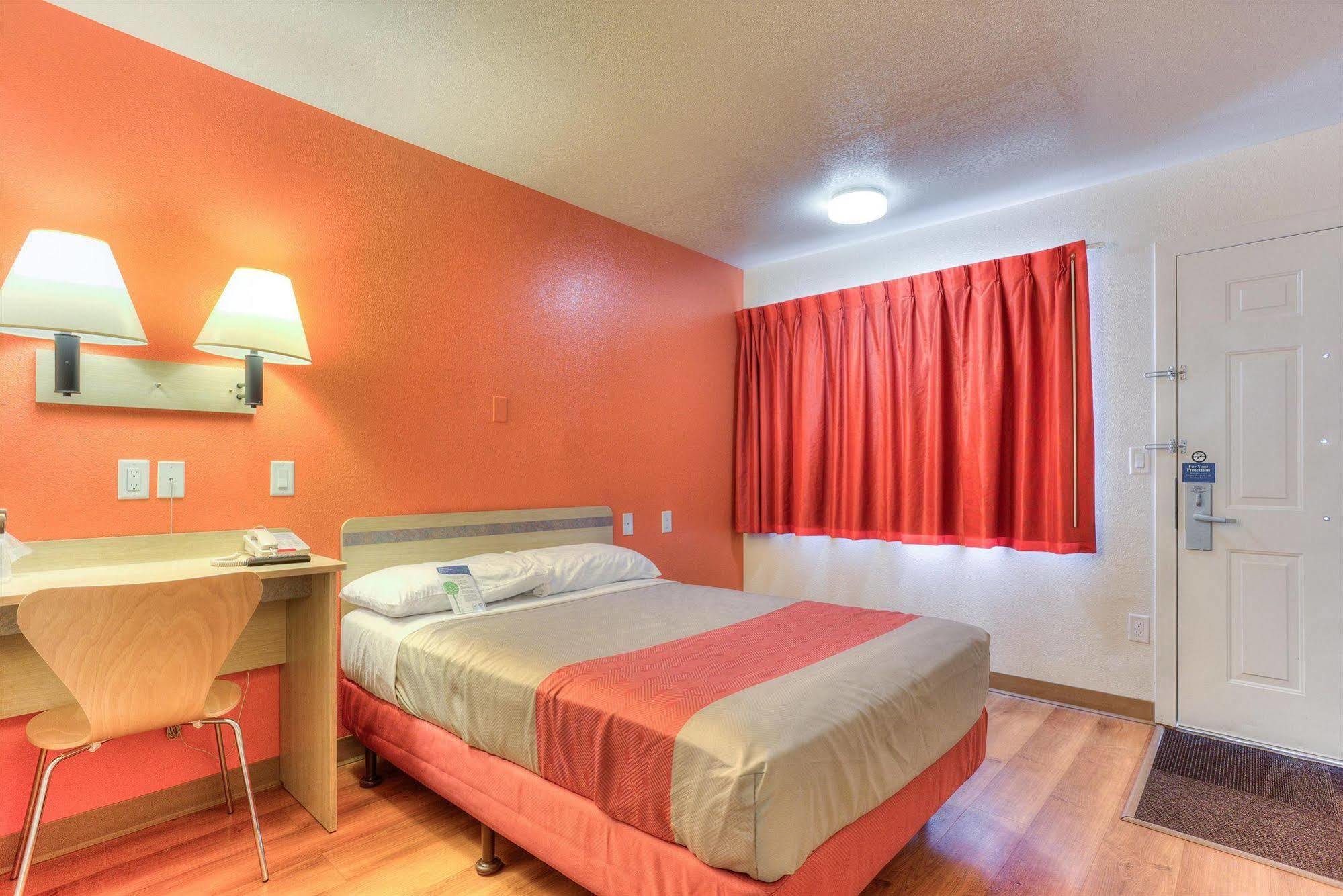 Motel 6-Portland, Or - Tigard West Экстерьер фото